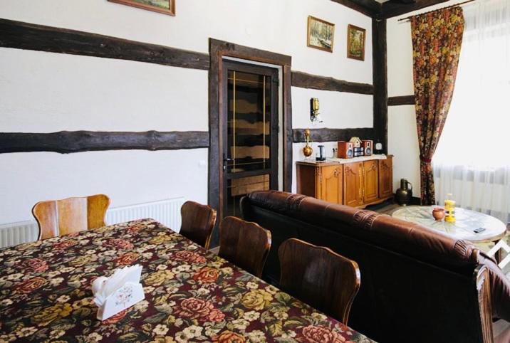 Hotel Рандеву Slavske Esterno foto