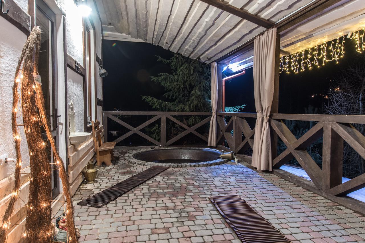 Hotel Рандеву Slavske Esterno foto